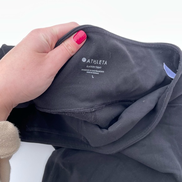 Athleta bestselling Elation leggings buttery soft - Picture 5 of 9